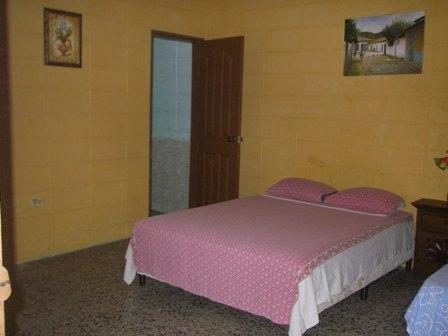 Guesthouse Dos Molinos B&B San Pedro Sula Zimmer foto